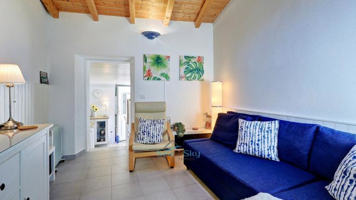 Image No.10-1 Bed House for sale