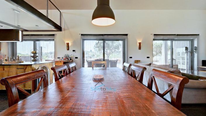 Image No.13-3 Bed House for sale