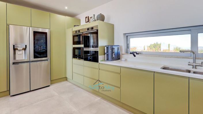 Image No.32-4 Bed House for sale