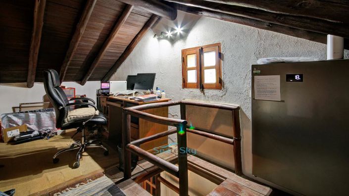 Image No.15-3 Bed House for sale