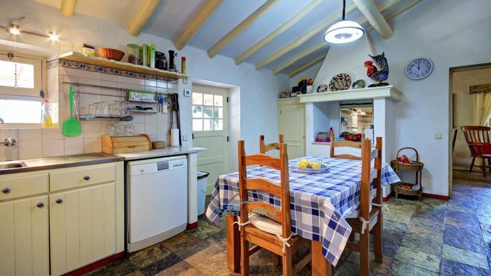 Image No.41-3 Bed House for sale