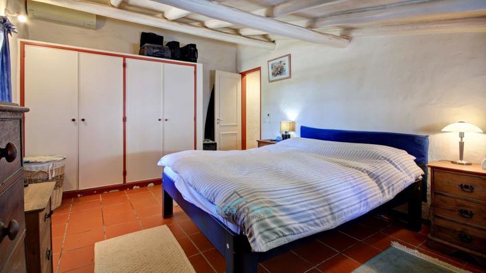 Image No.50-3 Bed House for sale