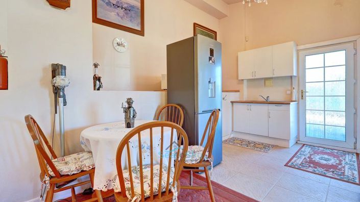 Image No.53-5 Bed House for sale