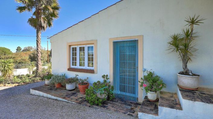 Image No.54-5 Bed House for sale