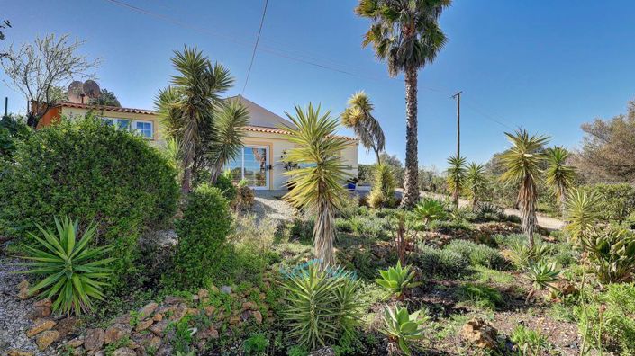 Image No.7-5 Bed House for sale