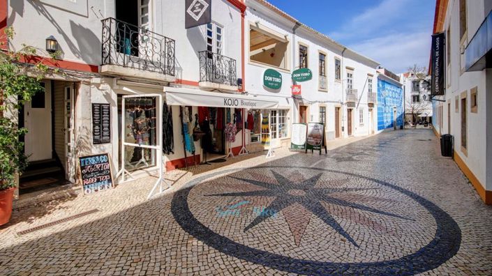 Image No.18-1 Bed House for sale