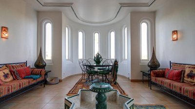 east-facing bay window