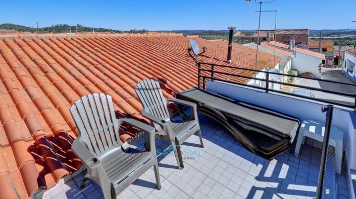 Image No.21-1 Bed House for sale