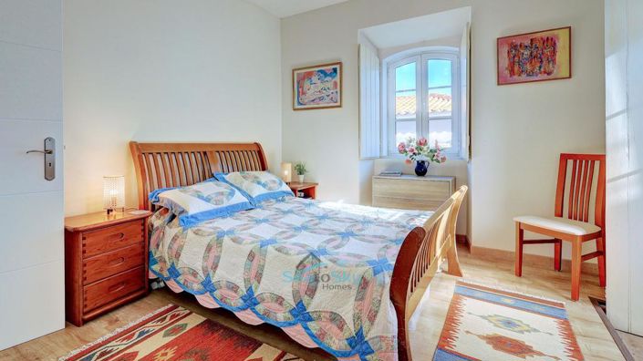 Image No.24-3 Bed House for sale