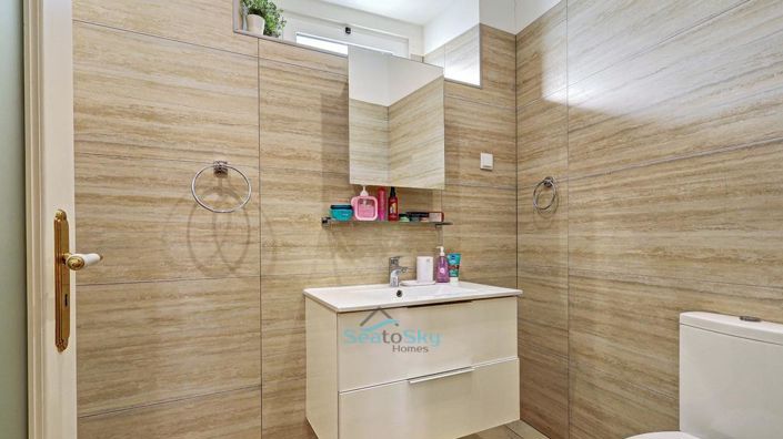 Image No.46-3 Bed House for sale