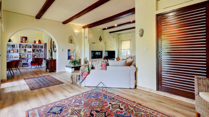Image No.16-4 Bed House for sale
