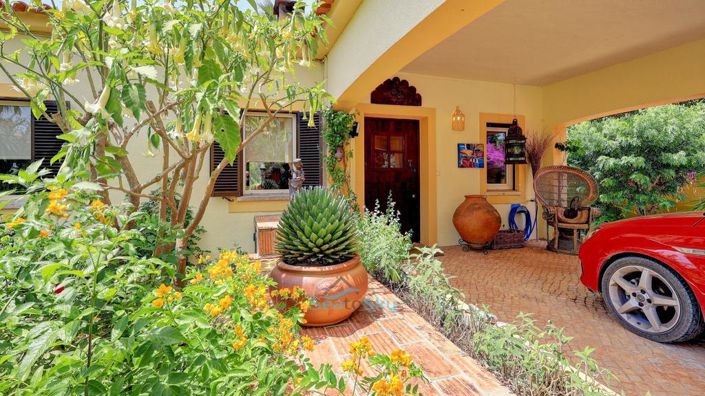 Image No.10-4 Bed House for sale