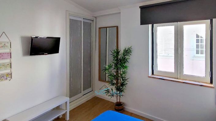 Image No.11-Maison de 1 chambre à vendre à Lagos