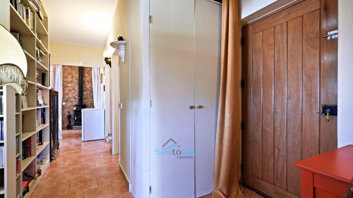 Image No.31-3 Bed House for sale