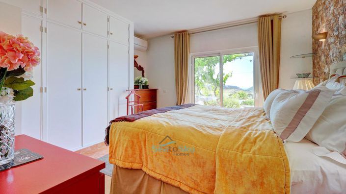 Image No.34-3 Bed House for sale