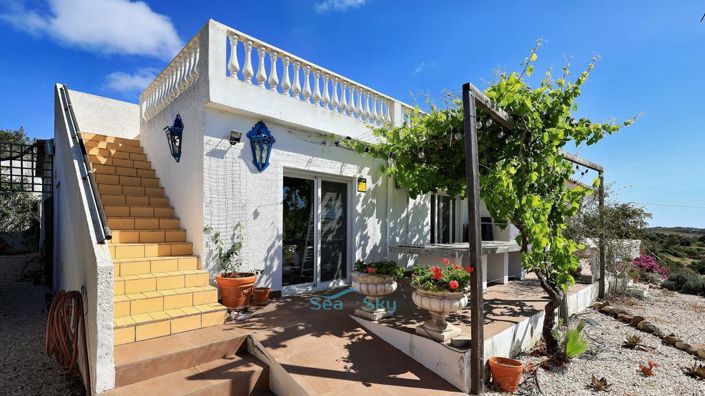 Image No.49-3 Bed House for sale
