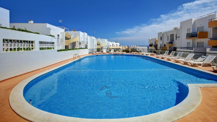 Image No.41-4 Bed Apartment for sale