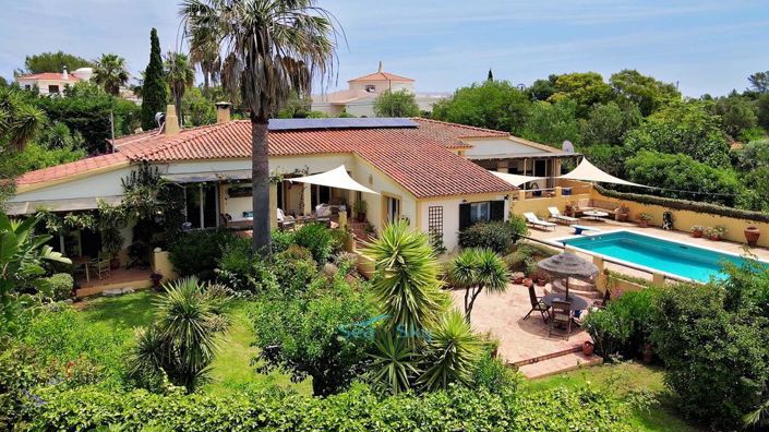 Image No.6-4 Bed House for sale
