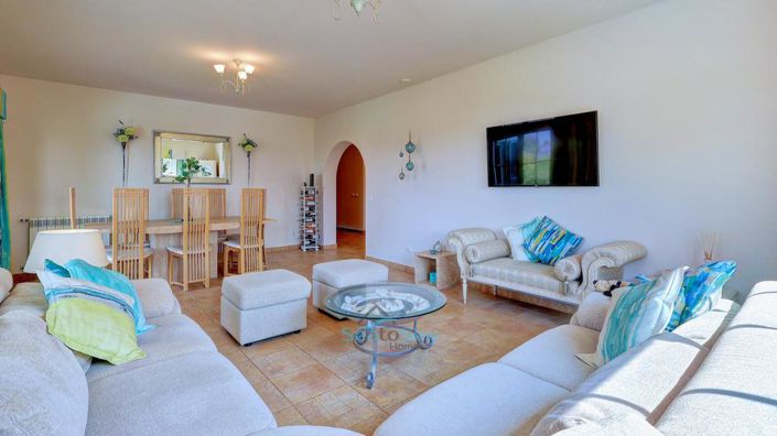 Image No.13-4 Bed House for sale