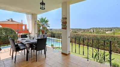 lovely open views overlooking the countryside