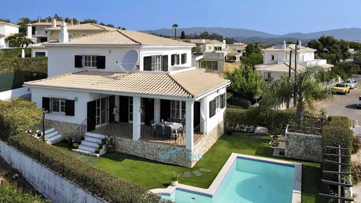 Image No.4-4 Bed House for sale