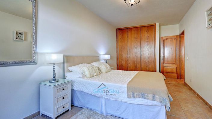 Image No.35-4 Bed House for sale