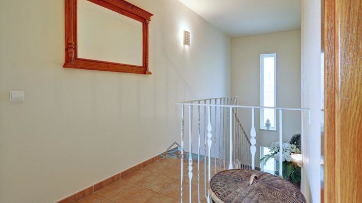 Image No.42-4 Bed House for sale