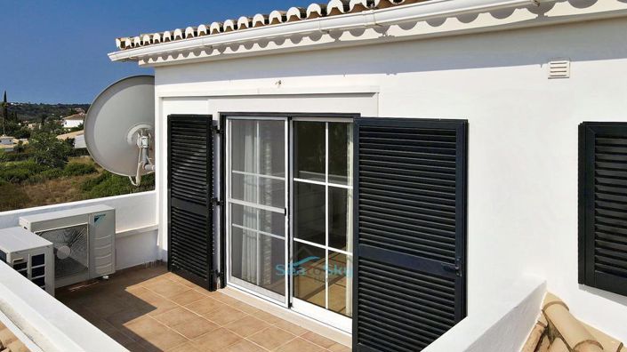 Image No.47-4 Bed House for sale