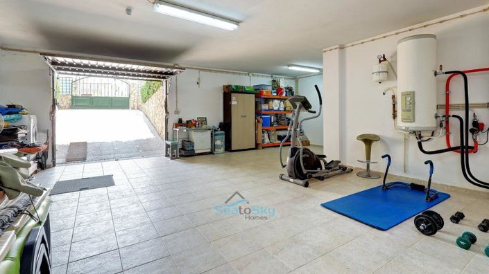 Image No.55-4 Bed House for sale