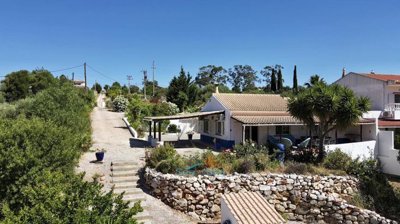 house and driveway