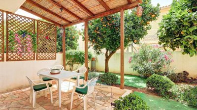 covered terrace