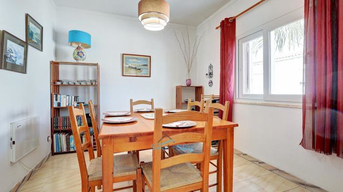 Image No.19-2 Bed House for sale
