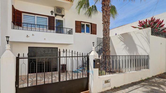Image No.23-2 Bed House for sale
