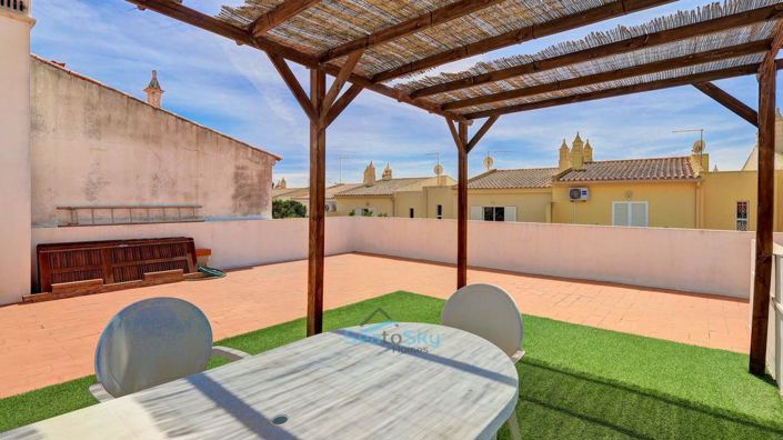Image No.34-2 Bed House for sale