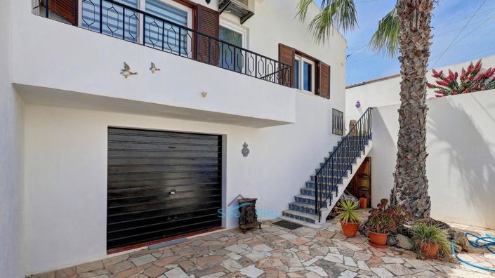 Image No.38-2 Bed House for sale