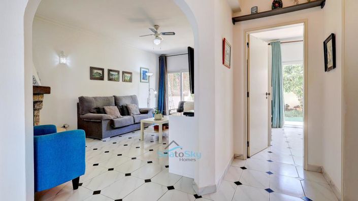 Image No.7-2 Bed House for sale