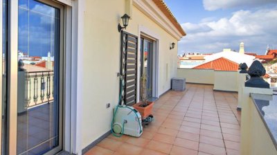 terrace for alfresco dining