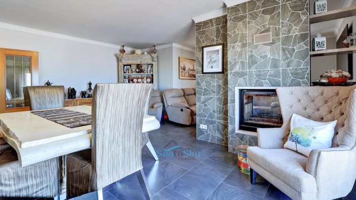 Image No.17-3 Bed Apartment for sale