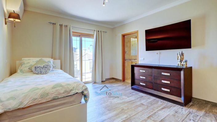 Image No.31-3 Bed Apartment for sale