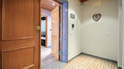 private hallway from elevator to penthouse