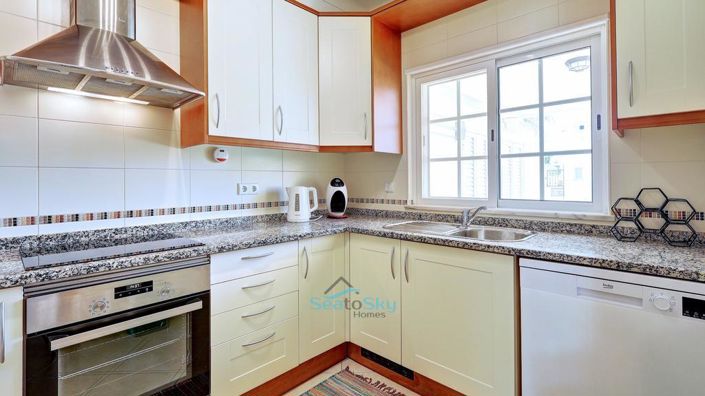 Image No.16-2 Bed House for sale