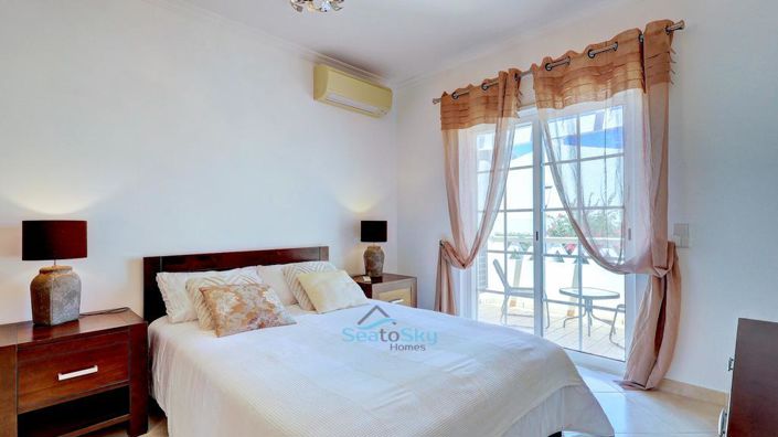 Image No.25-2 Bed House for sale