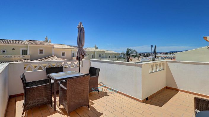 Image No.6-2 Bed House for sale