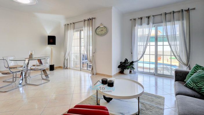 Image No.10-2 Bed House for sale