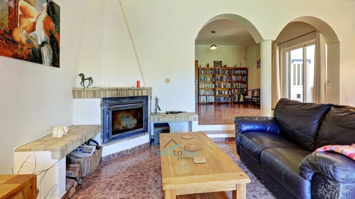 Image No.13-3 Bed House for sale
