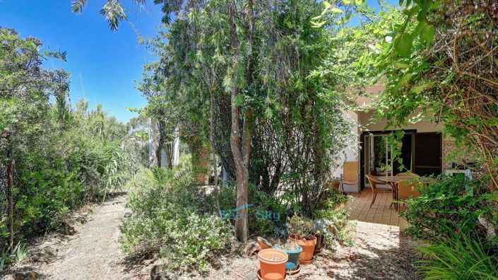Image No.20-3 Bed House for sale