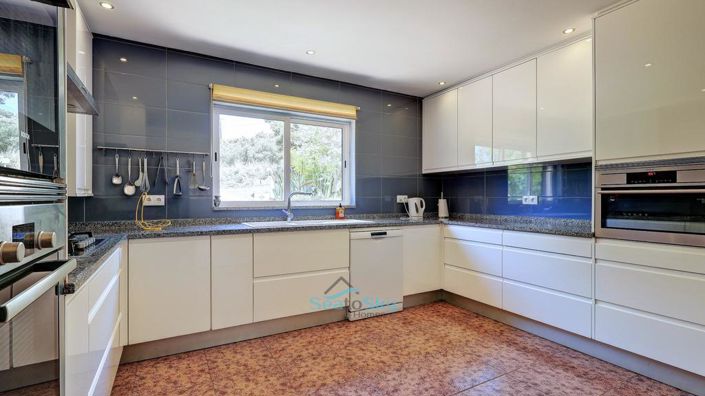 Image No.21-3 Bed House for sale