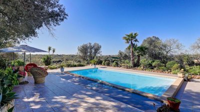 with pool and views