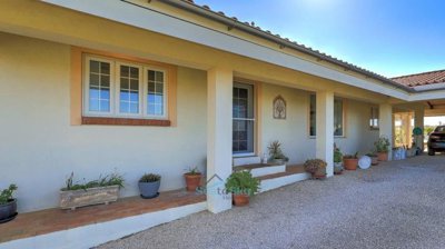 entrance and carport