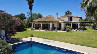 south facing villa with heated pool